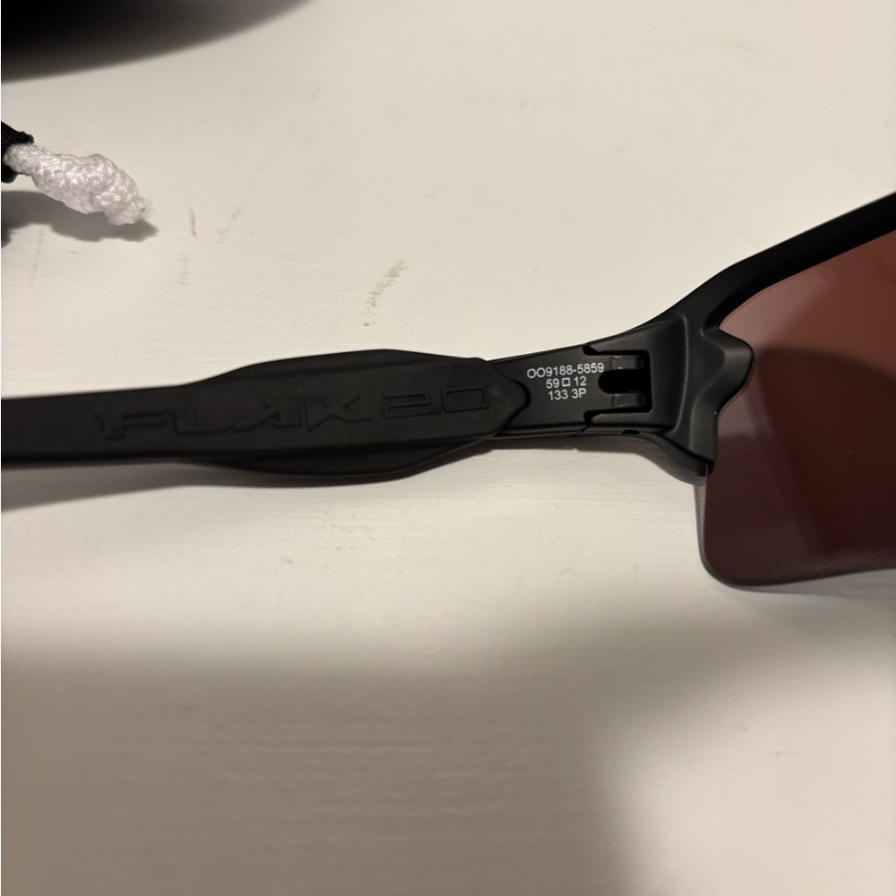 Oakley Flak Jacket 2.0 XL with Deep Water Prizm Lenses - Picture 7 of 8